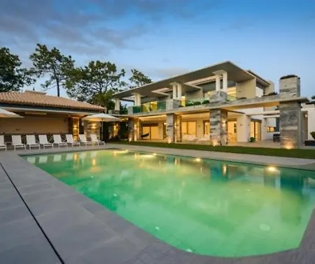Sleeps 16 Pool Air Con T611659 Quinta do Lago