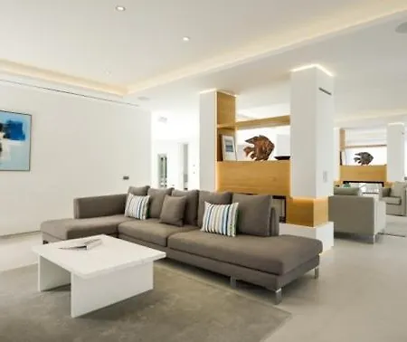 Sleeps 16 Pool Air Con T611659 * Quinta do Lago