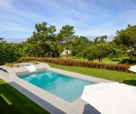 Sleeps 16 Pool Air Con T611659 *