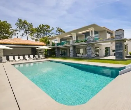 Villa Sleeps 16 Pool Air Con T611659 *